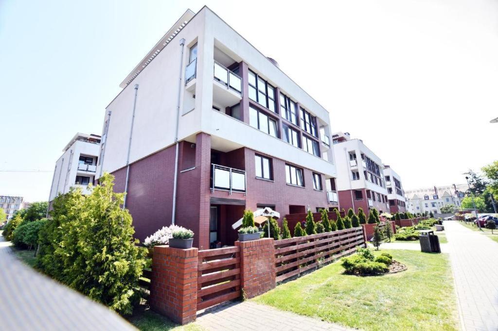 Ferienwohnung Sun 7 - Osiedle Jantar Kolberg Exterior foto